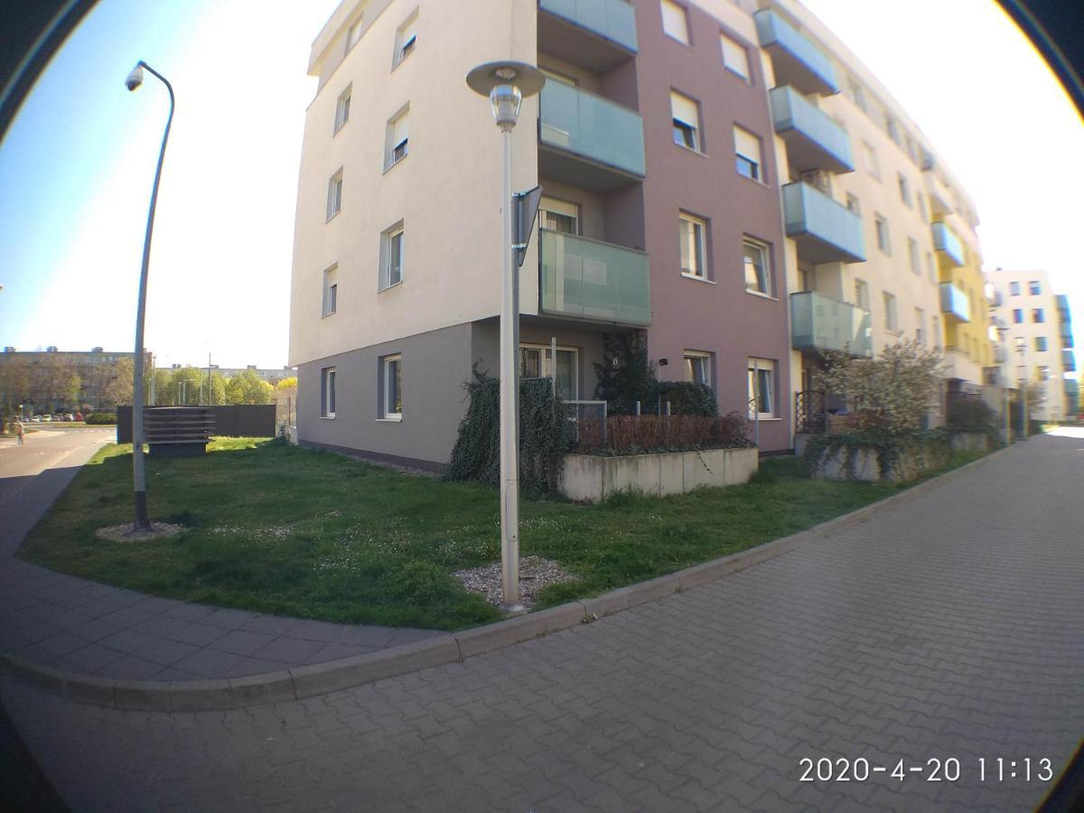 2060 Zwyciestwa 5G - Tanie Pokoje W Apartamencie - Samodzielne Zameldowanie - Self Check In Poznań Exterior foto