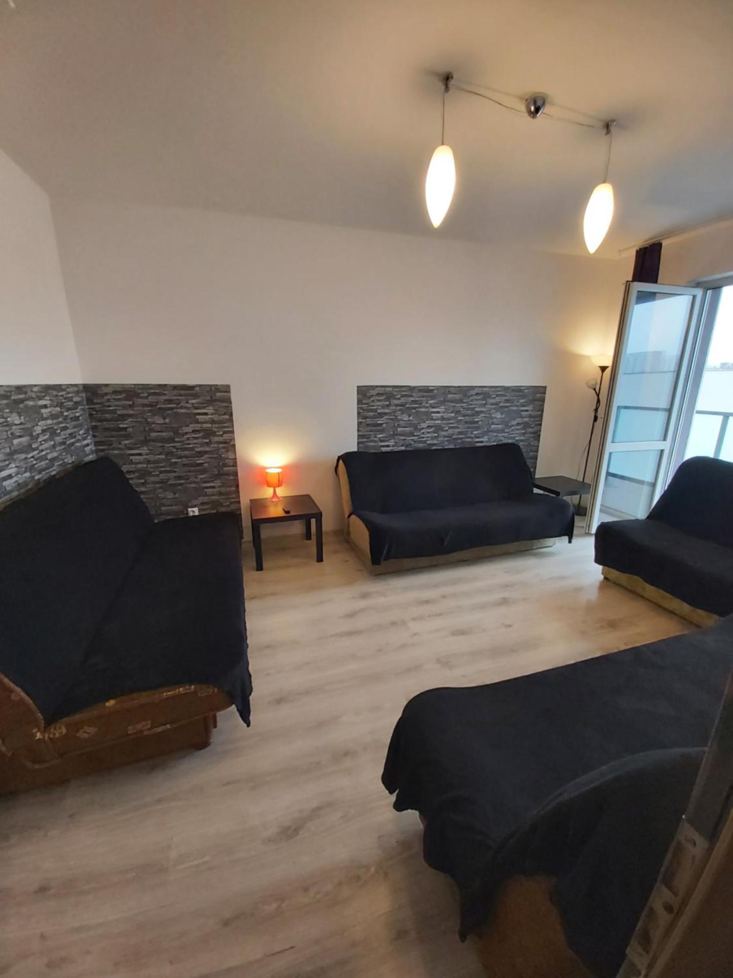 2060 Zwyciestwa 5G - Tanie Pokoje W Apartamencie - Samodzielne Zameldowanie - Self Check In Poznań Exterior foto
